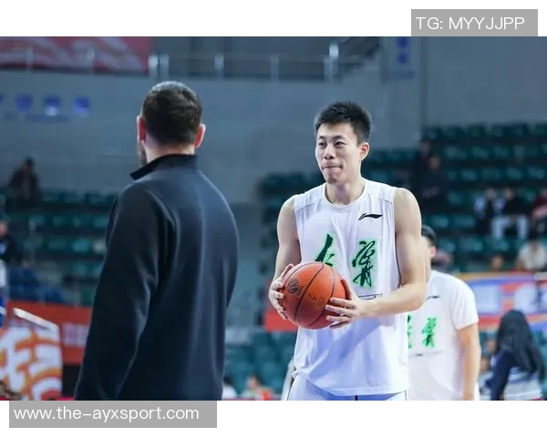 媒体人称赞张镇麟勇于承担责任精神成熟展现出领袖风范